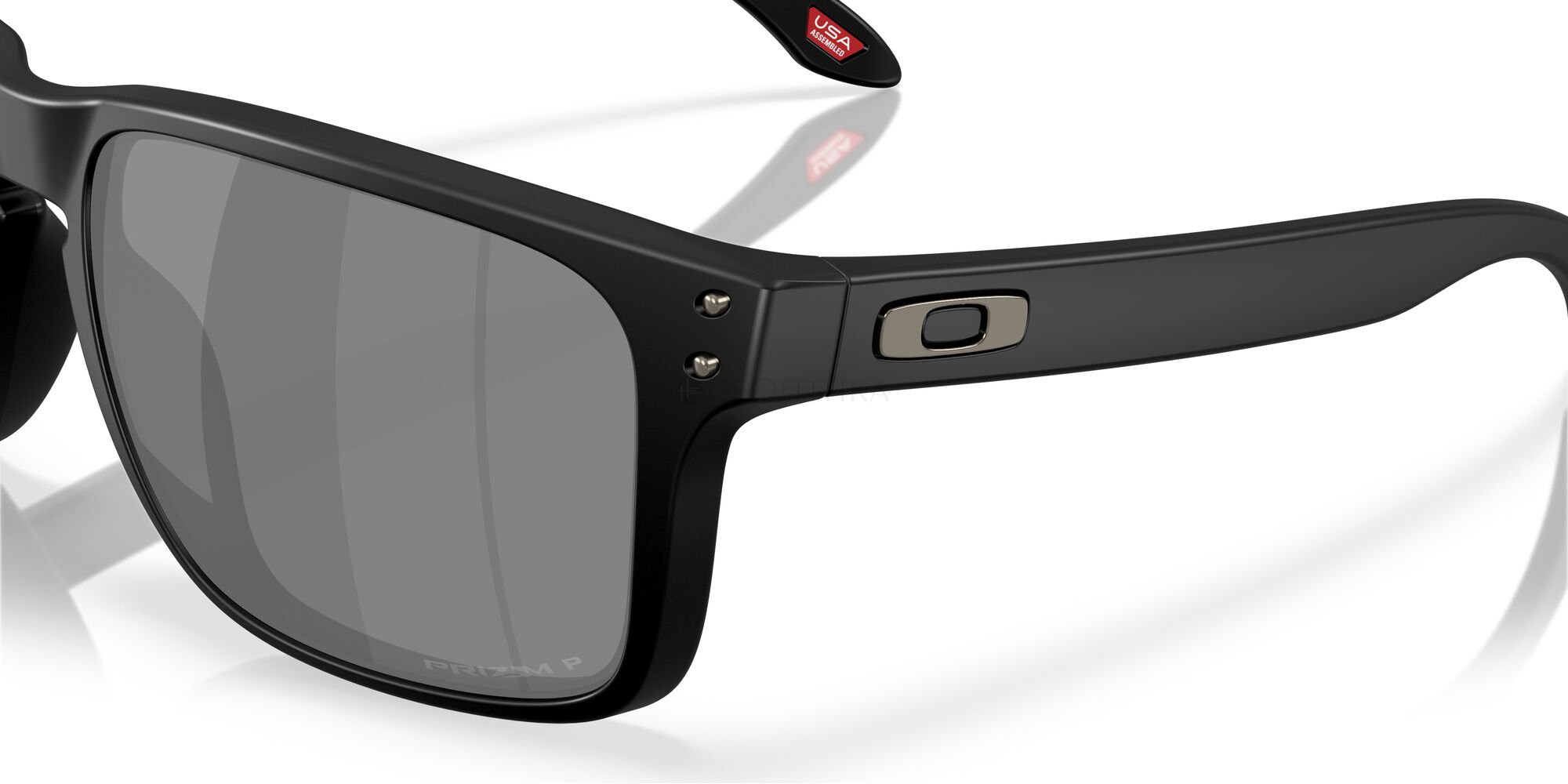 Солнцезащитные очки Oakley  0OO9487 948703 61